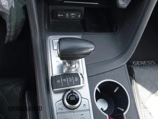 2021 Genesis G70 3.3T with VIN KMTG34LE2MU075898, listed as a IAAI auction lot 41375438 with 41,429 mi miles and . Bid and sale history available at DreamBid. Image 11.