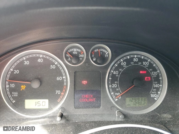 2003 Volkswagen Passat GLS with VIN WVWPD63BX3P100430, listed as a Copart auction lot 70912634 with 129,933 mi miles and Salvage Title. Bid and sale history available at carsss.com. Image 9.