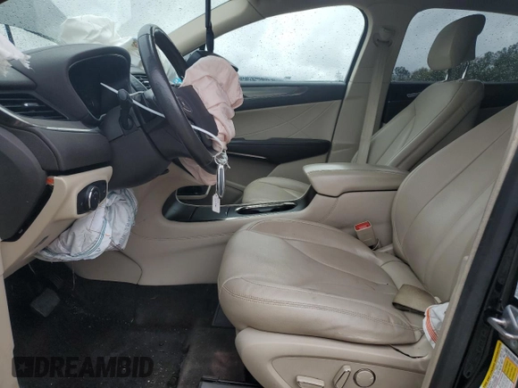 2017 Lincoln MKC Premiere with VIN 5LMCJ1C92HUL03451, listed as a Copart auction lot 49977215 with 78,743 mi miles and Salvage Title. Bid and sale history available at DreamBid. Image 7.