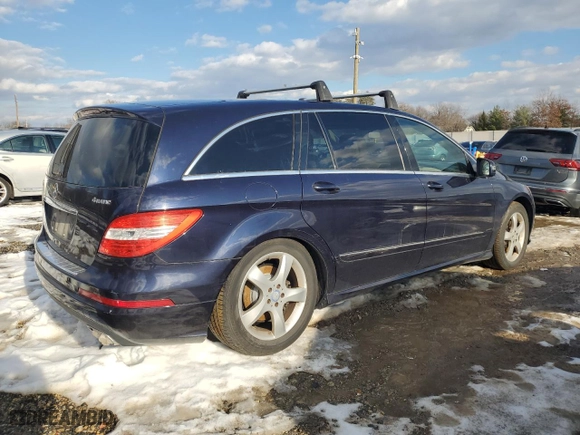 2011 Mercedes-Benz R-Class R 350 with VIN 4JGCB6FE1BA118824, listed as a Copart auction lot 88135355 with 193,712 mi miles and Salvage Title. Bid and sale history available at carsss.com. Image 3.