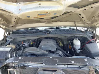 2003 Chevrolet Silverado 1500HD LS with VIN 1GCGC13U13F185851, listed as a IAAI auction lot 41941718 with 320,745 mi miles and . Bid and sale history available at DreamBid. Image 10.
