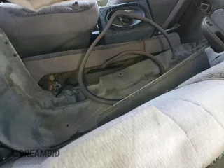 1998 Nissan Sentra XE с VIN 1N4AB41D9WC714388, выставлен на аукционе Copart как лот 73213954 с пробегом 227 928 миль миль и Списание • Salvage title. История ставок и продаж доступна на DreamBid. Изображение 12.