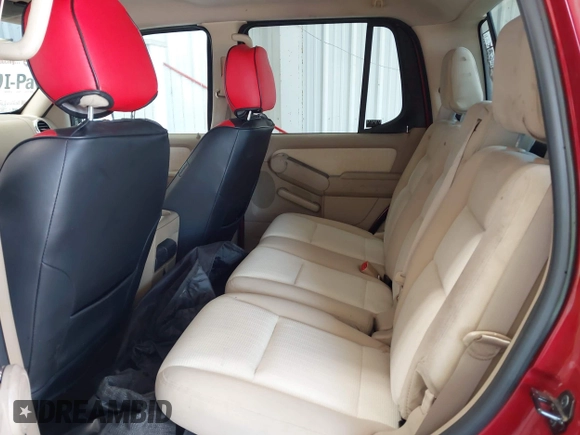 2007 Ford Explorer Sport Trac Limited z VIN 1FMEU33K37UA46557, wystawiony jako IAAI lot #42705451 z przebiegiem 195 699 mil mil oraz . Historia ofert i sprzedaży dostępna na DreamBid. Obrazek 8.