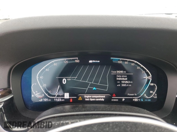 2022 BMW 5 Series 530e with VIN WBA13AG05NCL01602, listed as a Copart auction lot 85075934 with 34,240 mi miles and Salvage title. Bid and sale history available at DreamBid. Image 9.