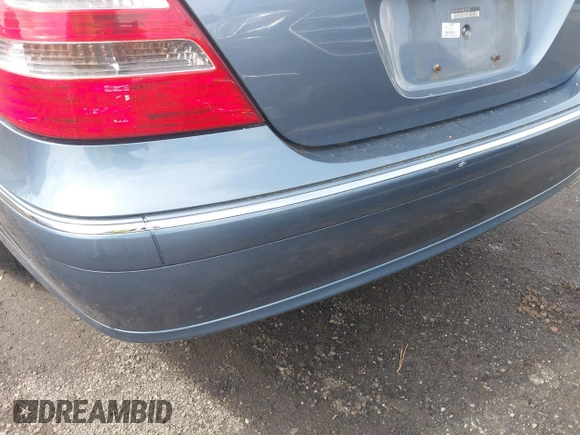 2003 Mercedes-Benz E-Class 3.2L with VIN WDBUF65J43A232053, listed as a IAAI auction lot 41930685 with 74,675 mi miles. Bid and sale history available at carsss.com. Image 6.