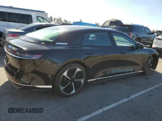 2023 Lucid Air Pure z VIN 50EA1PFA0PA006195, wystawiony jako Copart lot #49089274 z przebiegiem 5298 mil mil oraz Szkody całkowita. Historia ofert i sprzedaży dostępna na DreamBid. Obrazek 3.