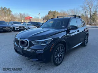 2019 BMW X5 xDrive40i with VIN 5UXCR6C59KLL06000, listed as a IAAI auction lot 41787142 with 225,096 mi miles. Bid and sale history available at carsss.com. Image 2.