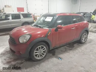 2015 MINI Cooper Paceman with VIN WMWSS1C58FWN94999, listed as a IAAI auction lot 41526638 with 99492 miles. Bid and sale history available at carsss.com. Image 17.