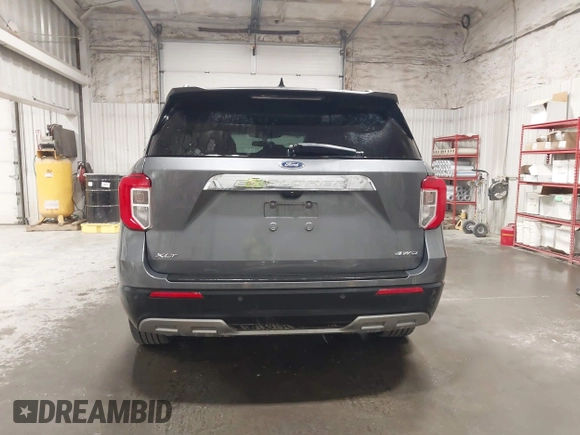 2023 Ford Explorer XLT with VIN 1FMSK8DH6PGB44473, listed as a IAAI auction lot 42217758 with 31,978 mi miles and . Bid and sale history available at carsss.com. Image 17.