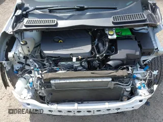 2018 Ford Escape SE with VIN 1FMCU9GD8JUB14879, listed as a IAAI auction lot 42156044 with 91,304 mi miles. Bid and sale history available at carsss.com. Image 10.