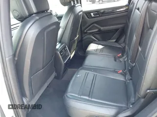 2021 Porsche Cayenne z VIN WP1AA2AY2MDA02749, wystawiony jako IAAI lot #41944514 z przebiegiem 97 493 mil mil oraz . Historia ofert i sprzedaży dostępna na DreamBid. Obrazek 8.