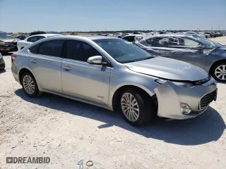 2015 Toyota Avalon Hybrid XLE Touring with VIN 4T1BD1EB3FU037246, listed as a Copart auction lot 59411653 with 130,262 mi miles. Bid and sale history available at carsss.com. Image 4.