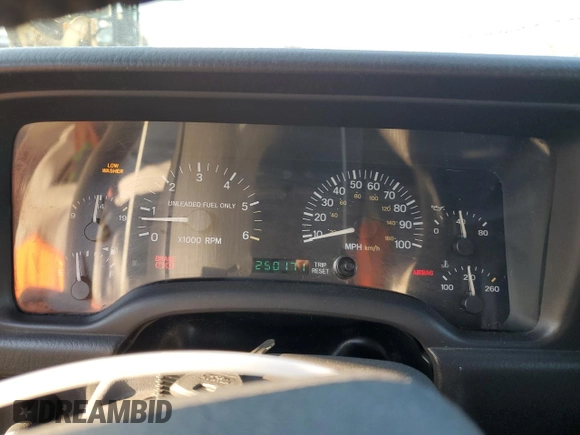 1997 Jeep Cherokee Sport with VIN 1J4FT68S9VL547391, listed as a Copart auction lot 70447484 with 250,171 mi miles and Salvage Title. Bid and sale history available at carsss.com. Image 9.