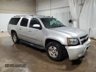 2013 Chevrolet Suburban LT with VIN 1GNSKJE76DR119873, listed as a Copart auction lot 53239445 with 197,172 mi miles and Salvage Title. Bid and sale history available at DreamBid. Image 4.
