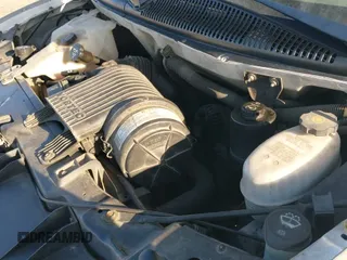 2005 Chevrolet Express Cargo z VIN 1GCGG25V751185790, wystawiony jako IAAI lot #43542253 z przebiegiem 256 011 mil mil oraz . Historia ofert i sprzedaży dostępna na DreamBid. Obrazek 13.