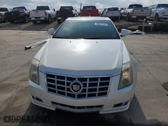 2014 Cadillac CTS Performance with VIN 1G6DG1E35E0190085, listed as a Copart auction lot 84347104 with 142,720 mi miles and Salvage title. Bid and sale history available at DreamBid. Image 5.