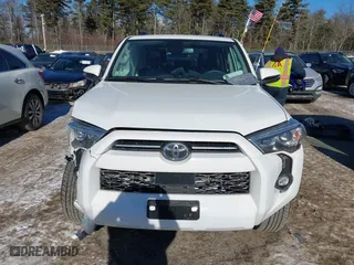2024 Toyota 4Runner SR5 Premium with VIN JTENU5JR0R6296258, listed as a IAAI auction lot 41420385 with 4,649 mi miles. Bid and sale history available at carsss.com. Image 12.