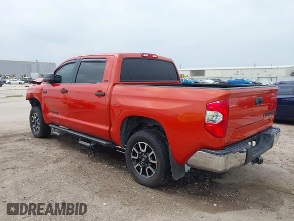 2016 Toyota Tundra 4WD Truck SR5 with VIN 5TFDW5F19GX550795, listed as a IAAI auction lot 41894023 with 174,637 mi miles. Bid and sale history available at carsss.com. Image 3.