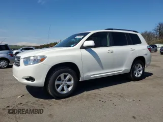 2010 Toyota Highlander z VIN JTEZK3EH6A2098681, wystawiony jako Copart lot #56345865 z przebiegiem 148 018 mil mil oraz Czysty tytuł • Clean title. Historia ofert i sprzedaży dostępna na DreamBid. Obrazek 1.