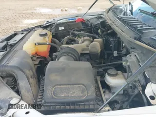 2018 Ford F-150 XL z VIN 1FTEX1EB2JFC25634, wystawiony jako IAAI lot #42801948 z przebiegiem 48 395 mil mil oraz . Historia ofert i sprzedaży dostępna na DreamBid. Obrazek 19.