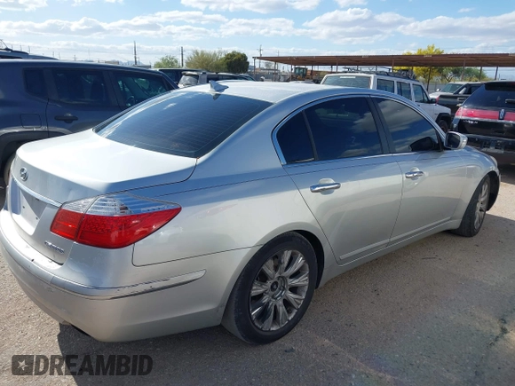 2009 Hyundai Genesis with VIN KMHGC46E69U020402, listed as a IAAI auction lot 42058858 with 180,038 mi miles and . Bid and sale history available at DreamBid. Image 4.