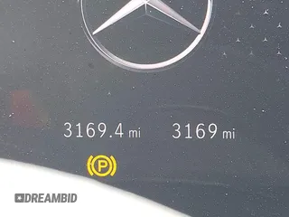2024 Mercedes-Benz CLE 300 z VIN W1KMJ4HB6RF035931, wystawiony jako IAAI lot #42102487 z przebiegiem 3169 mil mil oraz . Historia ofert i sprzedaży dostępna na DreamBid. Obrazek 15.
