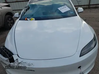 2024 Tesla Model 3 z VIN 5YJ3E1EA7RF866167, wystawiony jako IAAI lot #41785785 z przebiegiem 4 607 mil mil oraz . Historia ofert i sprzedaży dostępna na DreamBid. Obrazek 10.