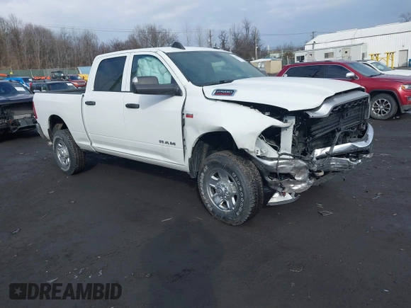 2022 Ram 2500 Tradesman with VIN 3C6UR5CJ2NG441695, listed as a IAAI auction lot 41660235 with 2,630 mi miles. Bid and sale history available at carsss.com. Image 1.