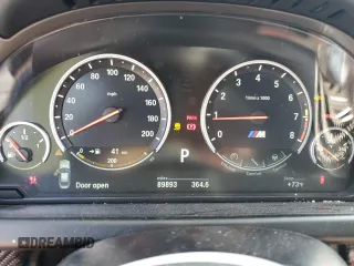 2017 BMW M6 z VIN WBS6E9C53HG437414, wystawiony jako Copart lot #61141685 z przebiegiem 89 893 mil mil oraz Szkoda całkowita • Salvage title. Historia ofert i sprzedaży dostępna na DreamBid. Obrazek 9.