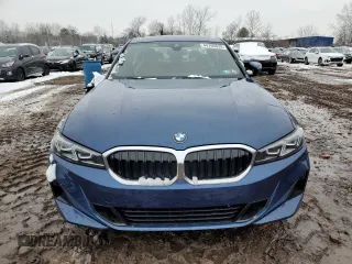 2023 BMW 3 Series 330i xDrive with VIN 3MW89FF07P8D09447, listed as a Copart auction lot 44165635 with 14,256 mi miles and Salvage Title. Bid and sale history available at carsss.com. Image 5.