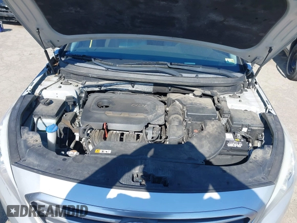 2015 Hyundai Sonata SE z VIN 5NPE24AF0FH161034, wystawiony jako IAAI lot #41640925 z przebiegiem 223 268 mil mil oraz . Historia ofert i sprzedaży dostępna na DreamBid. Obrazek 10.