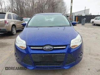 2014 Ford Focus SE with VIN 1FADP3K20EL213393, listed as a IAAI auction lot 41843091 with 125,279 mi miles. Bid and sale history available at carsss.com. Image 6.