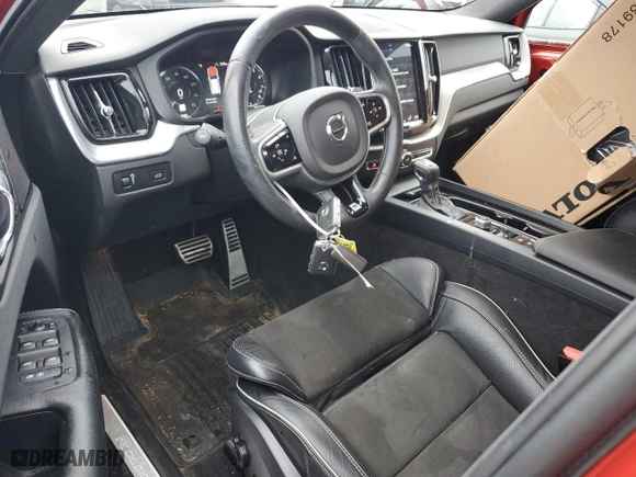 2019 Volvo XC60 R-Design with VIN LYVA22RMXKB176382, listed as a Copart auction lot 43114655 with 84,390 mi miles and Salvage Title. Bid and sale history available at carsss.com. Image 8.