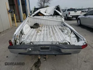 1999 GMC New Sierra 1500 SLE with VIN 2GTEC19T3X1501835, listed as a Copart auction lot 47830615 with 155,335 mi miles and Salvage Title. Bid and sale history available at carsss.com. Image 6.