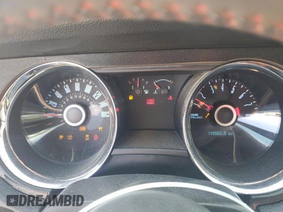 2014 Ford Mustang V6 with VIN 1ZVBP8AM9E5330246, listed as a Copart auction lot 53887865 with 118,583 mi miles and Salvage Title. Bid and sale history available at carsss.com. Image 9.