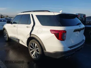 2020 Ford Explorer ST with VIN 1FM5K8GC0LGA28807, listed as a IAAI auction lot 41214396 with 76,367 mi miles. Bid and sale history available at carsss.com. Image 3.