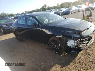 2021 Mazda 3 2.5 Turbo with VIN 3MZBPBAY1MM250450, listed as a Copart auction lot 68463304 with 11,594 mi miles and Salvage Title. Bid and sale history available at DreamBid. Image 4.