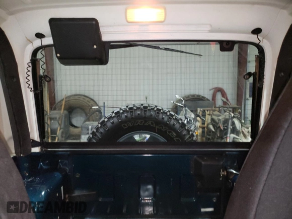 1998 Jeep Wrangler SE with VIN 1J4FY29P5WP742855, listed as a Copart auction lot 52818845 with 196,902 mi miles and Clean Title. Bid and sale history available at carsss.com. Image 10.