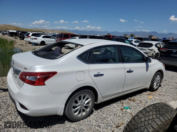 2017 Nissan Sentra SL с VIN 3N1AB7AP1HY371854, выставлен на аукционе Copart как лот 53989285 с пробегом 46 756 миль миль и Списание • Salvage title. История ставок и продаж доступна на DreamBid. Изображение 3.