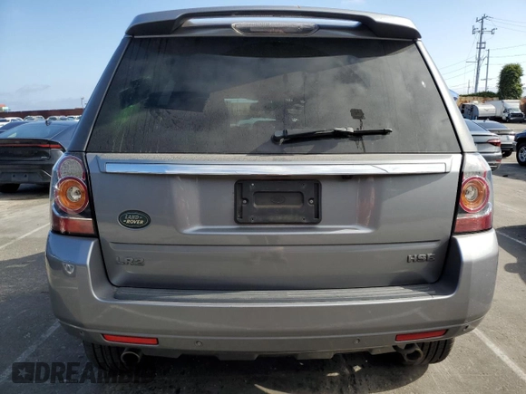 2013 Land Rover LR2 z VIN SALFR2BG9DH366755, wystawiony jako Copart lot #55076545 z przebiegiem 131 983 mil mil oraz Szkoda całkowita • Salvage title. Historia ofert i sprzedaży dostępna na DreamBid. Obrazek 6.