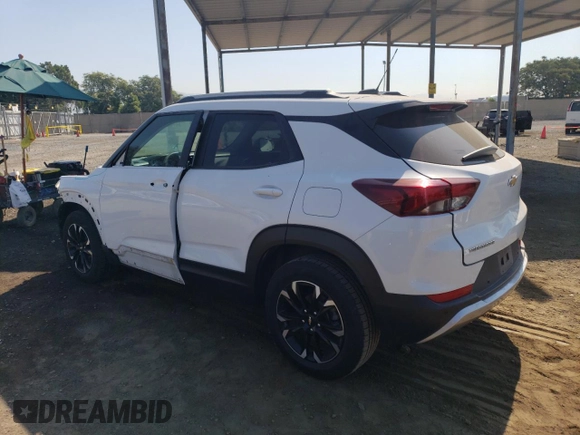 2021 Chevrolet TrailBlazer LT with VIN KL79MPSL5MB111419, listed as a Copart auction lot 70817134 with 57,069 mi miles and Salvage Title. Bid and sale history available at DreamBid. Image 2.