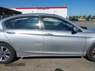 2014 Honda Accord LX z VIN 1HGCR2F34EA215772, wystawiony jako IAAI lot #42262416 z przebiegiem 104 029 mil mil oraz . Historia ofert i sprzedaży dostępna na DreamBid. Obrazek 14.