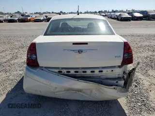 2008 Chrysler 300 LX with VIN 2C3KA43R58H223170, listed as a Copart auction lot 73572364 with 80,725 mi miles and Salvage Title. Bid and sale history available at carsss.com. Image 6.