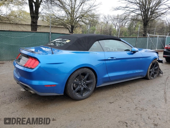 2020 Ford Mustang EcoBoost with VIN 1FATP8UH1L5181811, listed as a Copart auction lot 52196455 with 39,762 mi miles and Salvage Title. Bid and sale history available at carsss.com. Image 3.