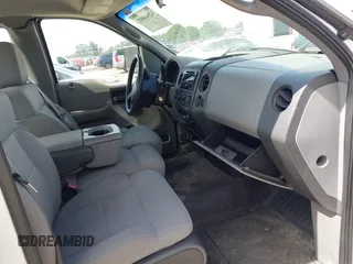 2005 Ford F-150 XL с VIN 1FTRF12W25NB63059, выставлен на аукционе IAAI как лот 42504402 с пробегом 157 793 миль миль и . История ставок и продаж доступна на DreamBid. Изображение 5.