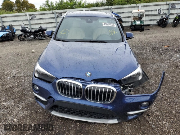 2018 BMW X1 sDrive28i with VIN WBXHU7C33J3F04439, listed as a Copart auction lot 45034033 with 28,091 mi miles. Bid and sale history available at carsss.com. Image 5.