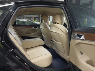 2018 Genesis G80 3.8L with VIN KMHGN4JE4JU232110, listed as a IAAI auction lot 41425938 with 108,170 mi miles. Bid and sale history available at carsss.com. Image 8.