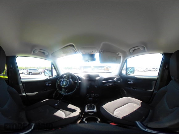 2017 Jeep Renegade Latitude with VIN ZACCJBBB1HPG02268, listed as a IAAI auction lot 41971890 with 69,806 mi miles. Bid and sale history available at carsss.com. Image 20.