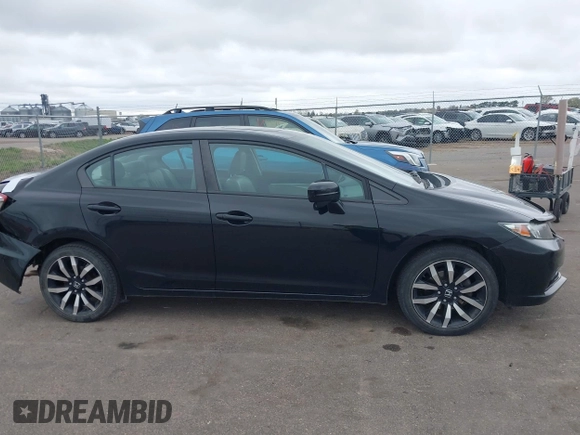 2015 Honda Civic EX-L z VIN 19XFB2F93FE066953, wystawiony jako IAAI lot #42177521 z przebiegiem 141 486 mil mil oraz . Historia ofert i sprzedaży dostępna na DreamBid. Obrazek 13.