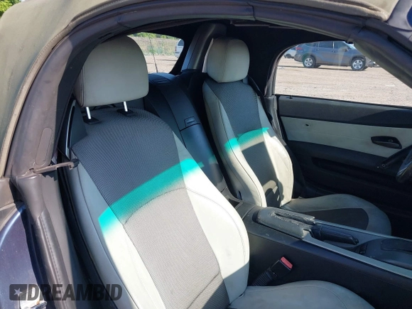 2003 BMW Z4 2.5i with VIN 4USBT33463LS45396, listed as a IAAI auction lot 42323284 with 183,343 mi miles and . Bid and sale history available at DreamBid. Image 8.